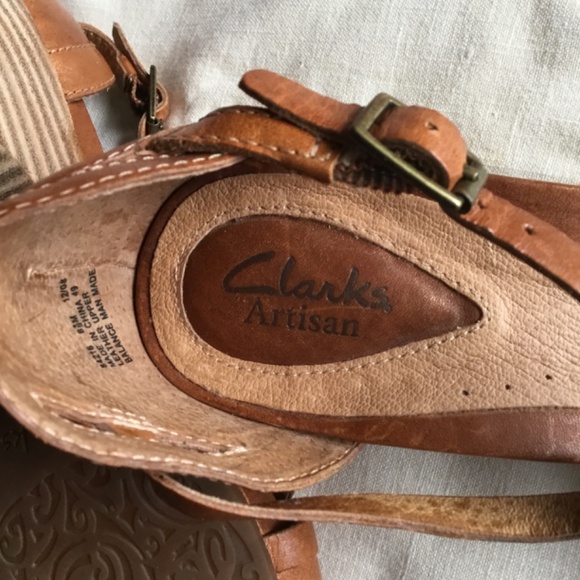 New Leather Sandals/Shoe - Picture 4 of 7